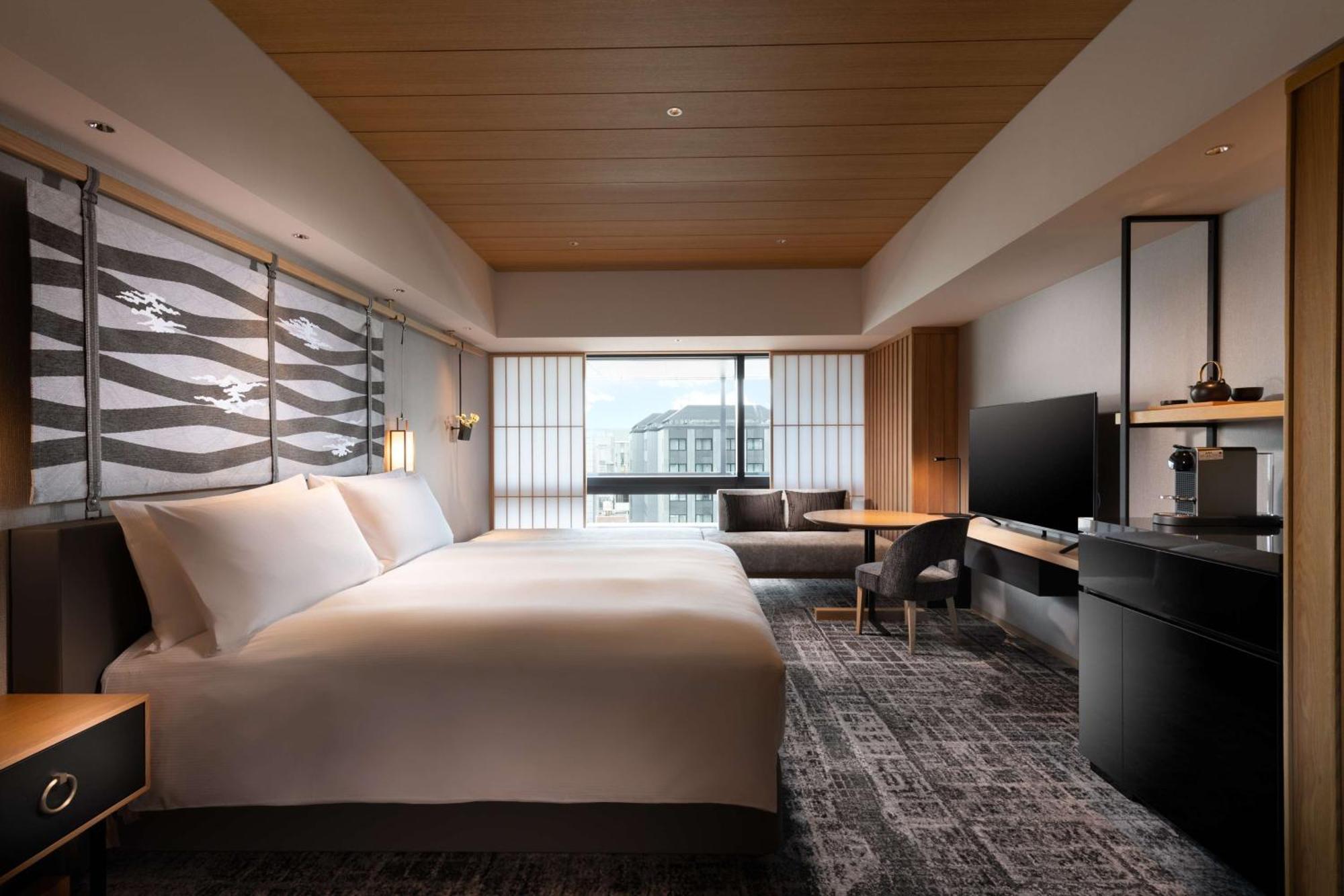 Hilton Kyoto Hotel Exterior photo