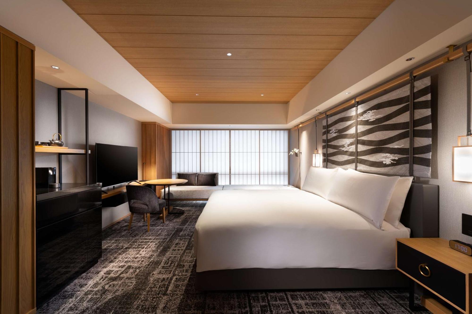 Hilton Kyoto Hotel Exterior photo