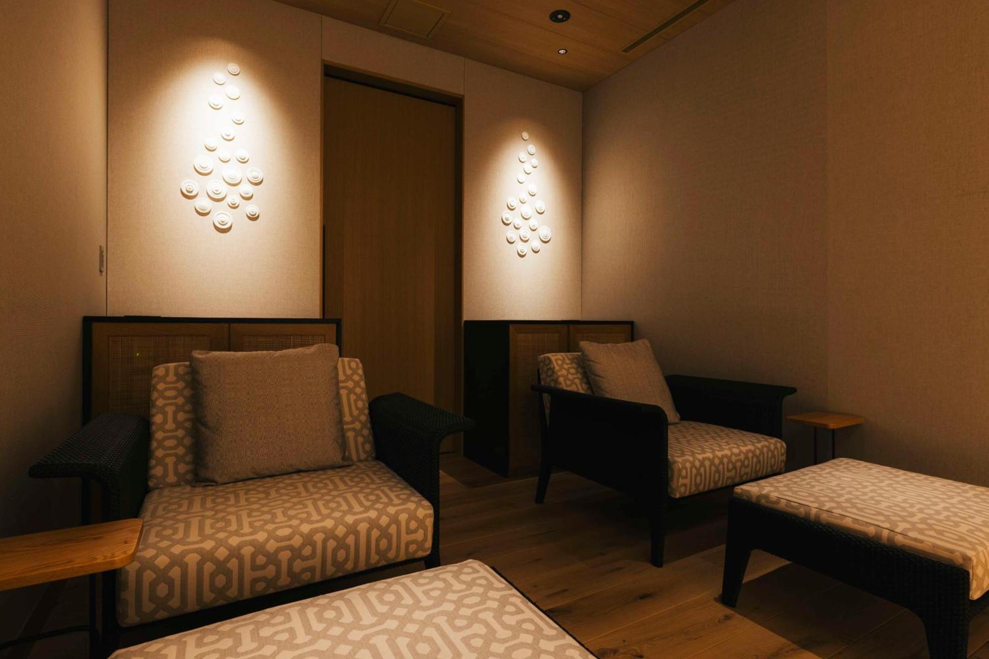 Hilton Kyoto Hotel Exterior photo