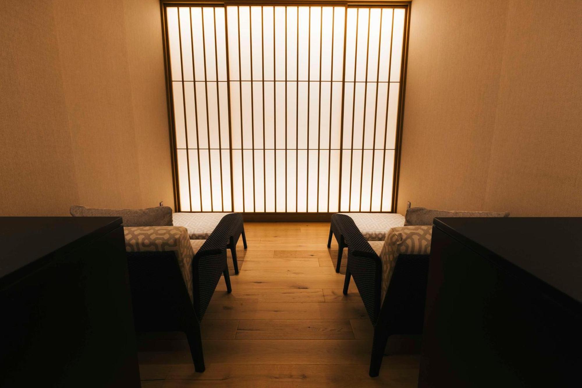 Hilton Kyoto Hotel Exterior photo